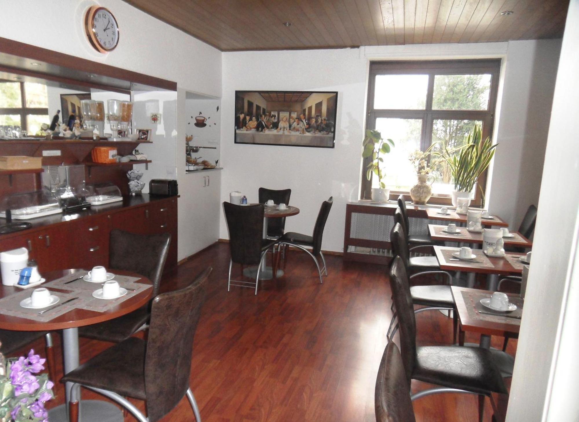 Hotel Zum Adler Bad Homburg vor der Hoehe Exterior photo
