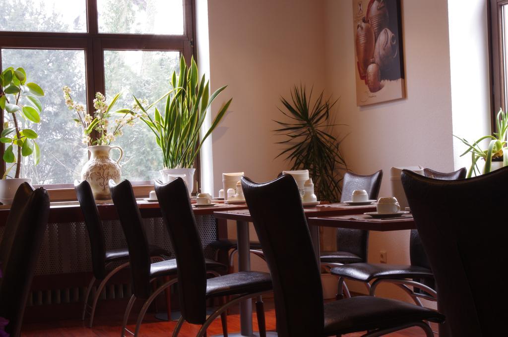 Hotel Zum Adler Bad Homburg vor der Hoehe Exterior photo