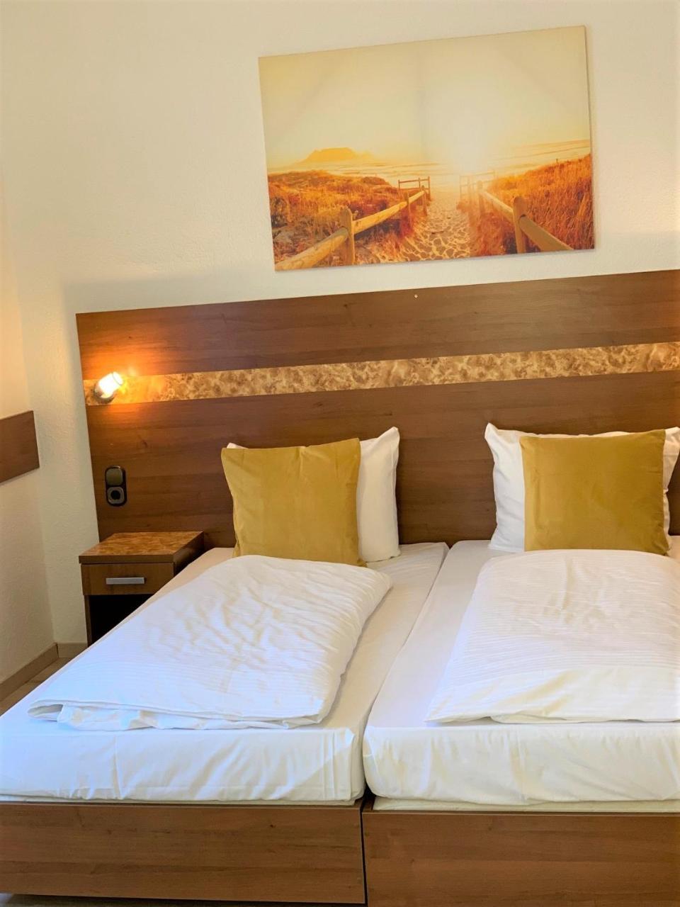 Hotel Zum Adler Bad Homburg vor der Hoehe Exterior photo